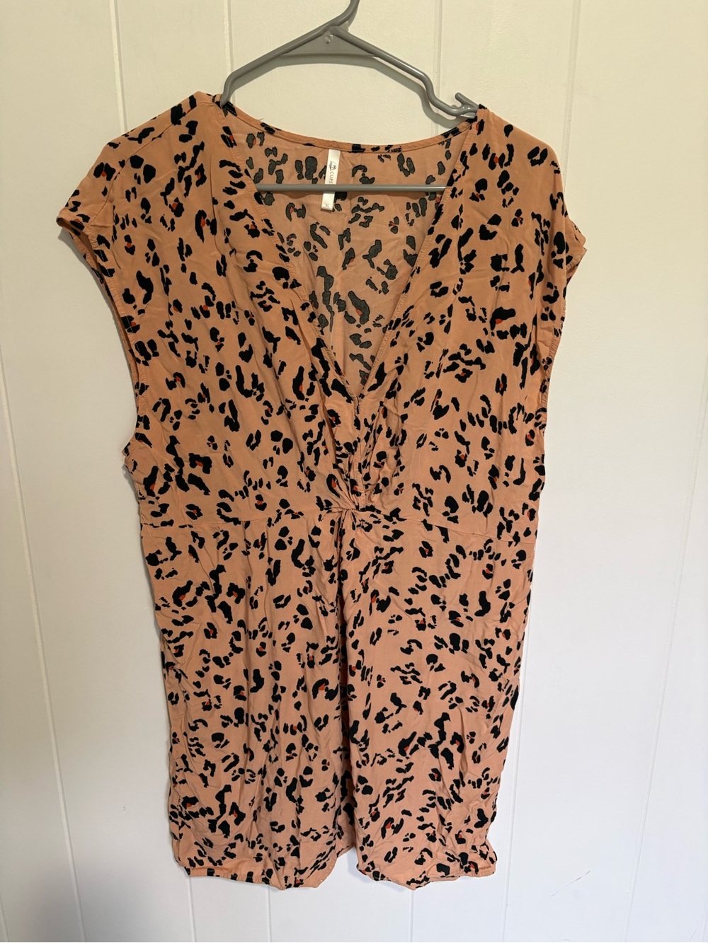 Cupshe Women’s Size XL Leopard Print Lightweight Dress/Swimsuit Cover Up